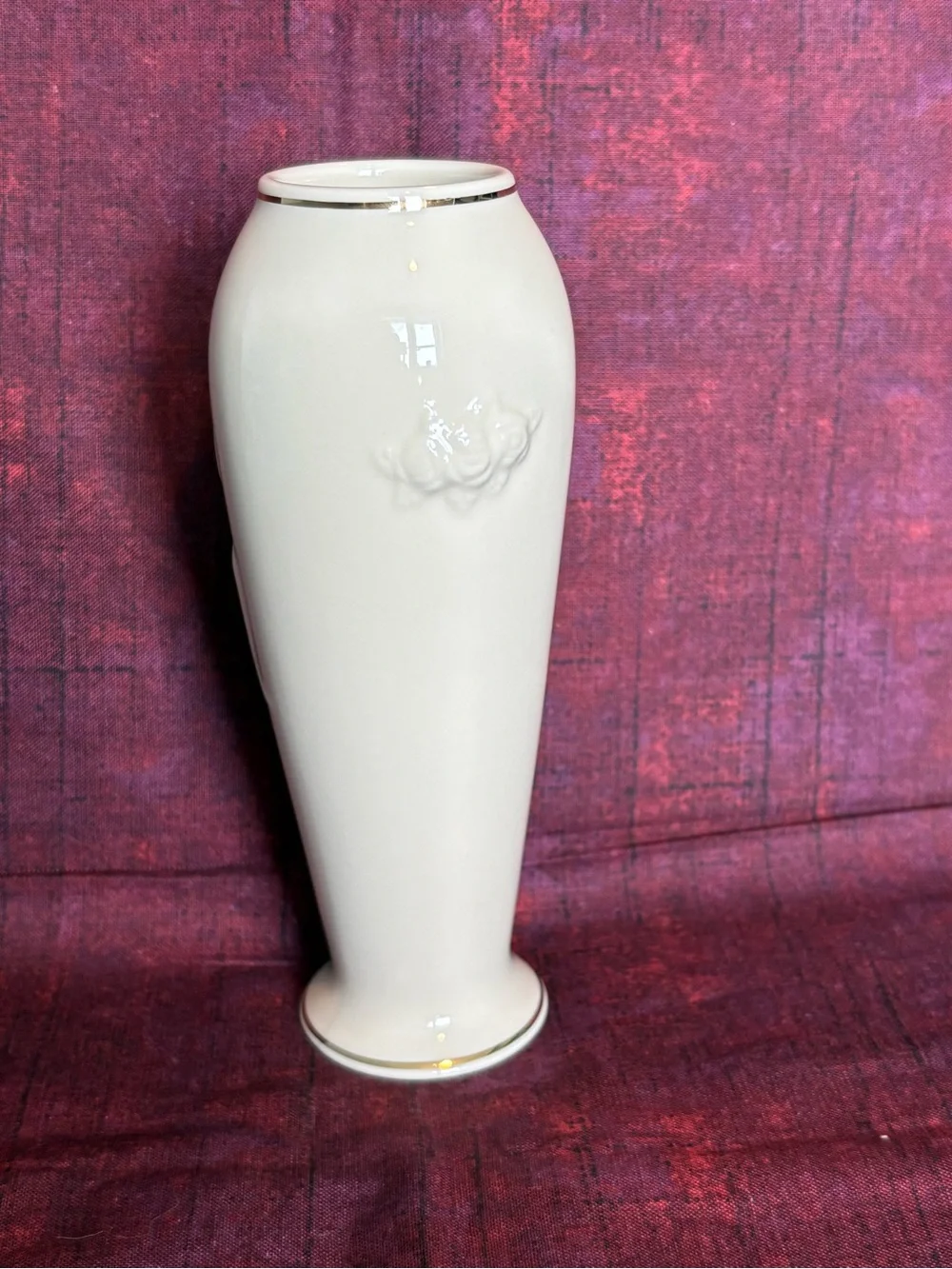 Lenox Rose Bloom Ivory Porcelain Bud Vase with 3D Design & Gold Trim Home Decor